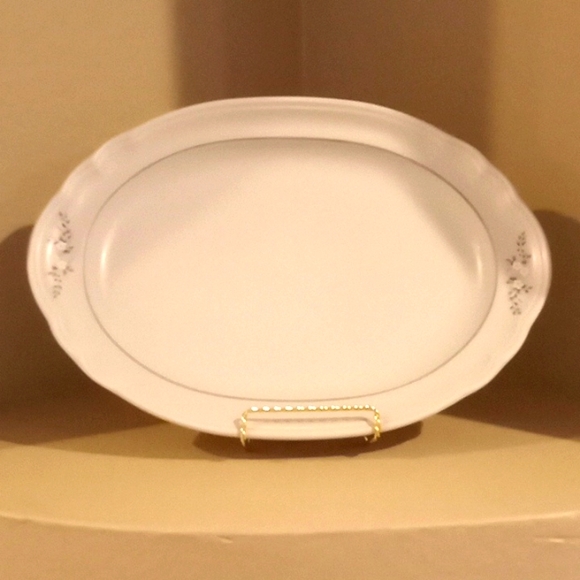 VTG- Pfaltzgraff Silver Heirloom 1 Large Oval Platter with Print - Picture 2 of 9